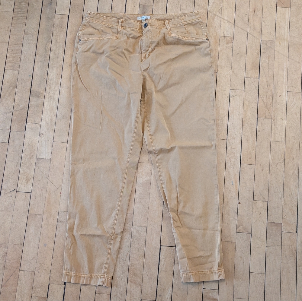 Orvis Yellow Khaki Chinos